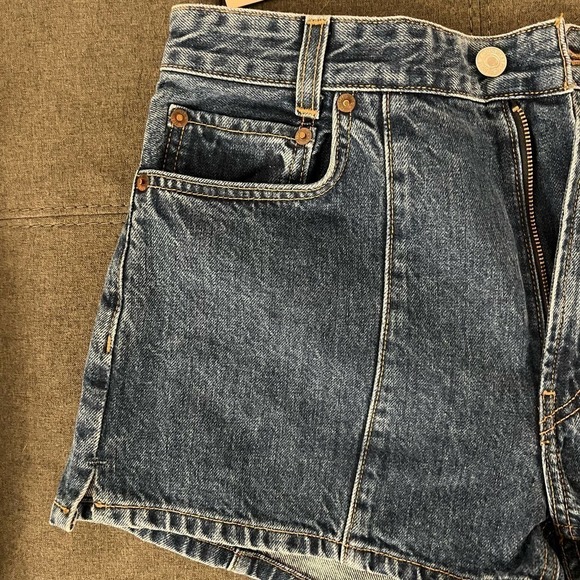 Re/done x Solid and Striped Women's NWT Pintuck Denim Shorts 70s size 30 - Picture 8 of 11